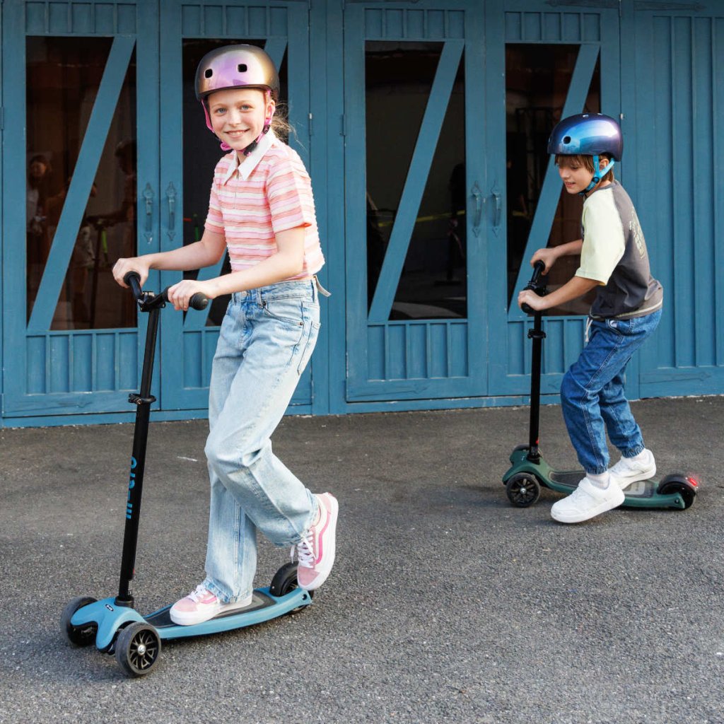 Micro - Reloaded - Kickboard - použití venku s dětmi 2
